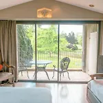 Hotel Relais Du Bois Saint Georges - De Charme