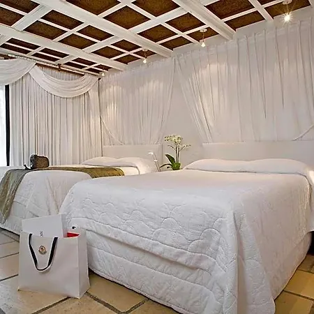 Hotel Relais Du Bois Saint Georges - De Charme 4*